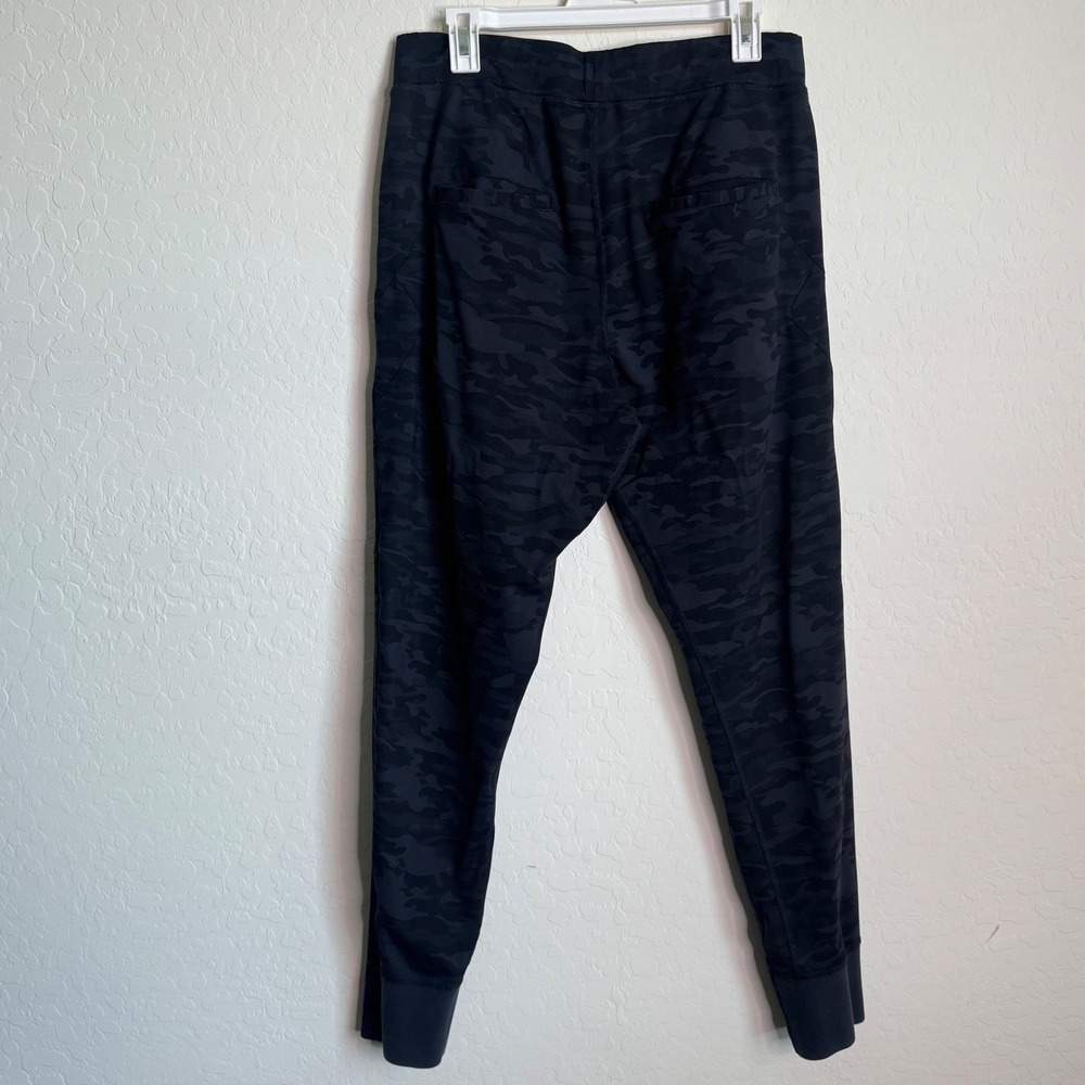 Alphalete Mens Black Camo Performance Tapered Joggers Size Large Athletic Pants‎